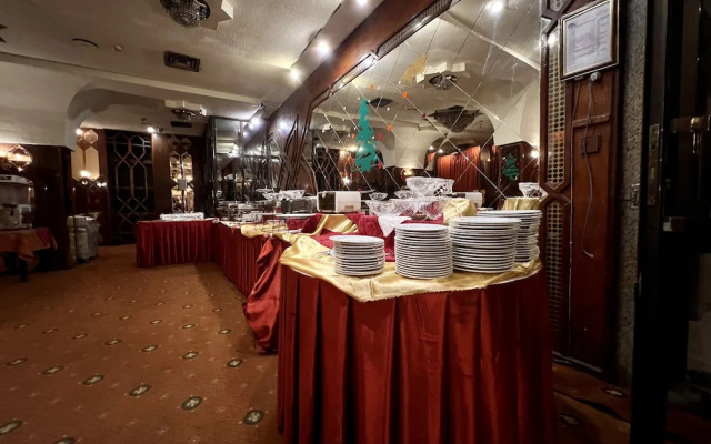 Santana Hotel
