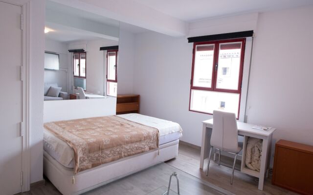 Best Offer Rastro Madrid La Latina