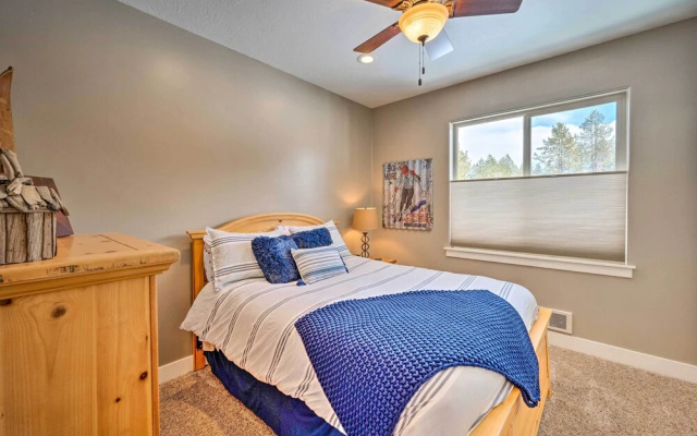 Donnelly Vacation Rental Near Lake Cascade!