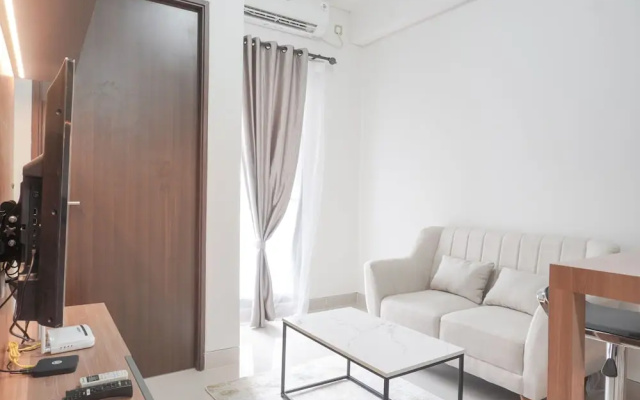 Luxurious 2Br At Transpark Cibubur Apartment
