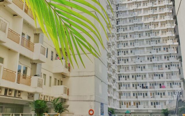 Sentul Tower Apartment by Risa