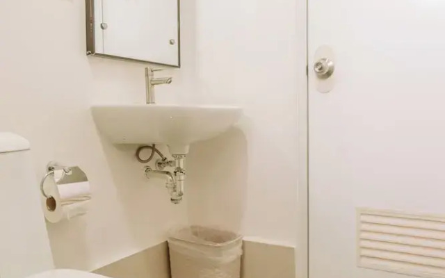 Your Serene City Hideaway