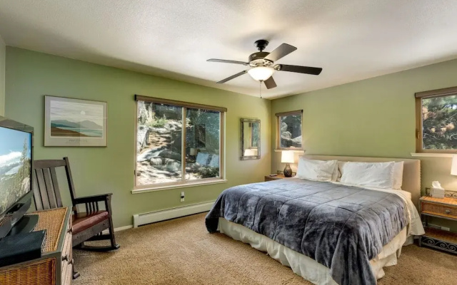Tudor Lodge 4 Bedroom Home