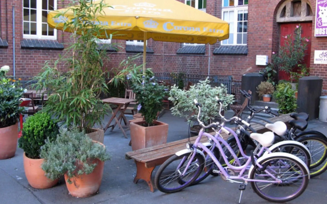 Three Little Pigs Hostel Berlin