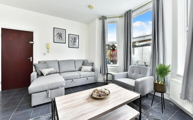 West Ealing SVD Apt. - 2 Bedroom 2 Bath