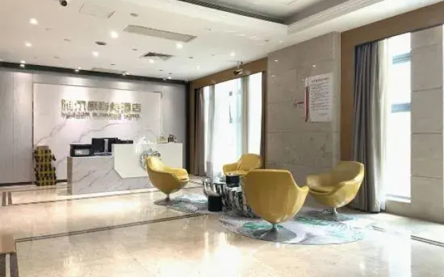 Yalkang Business Hotel (Guangzhou Zhujiang New Town Tancun Subway Station)