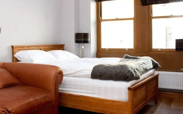 The Rooms at the Nook