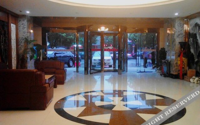 Yixing Hotel