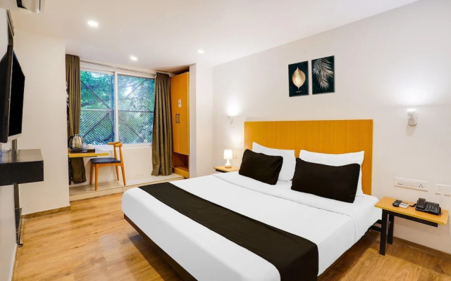 Premium Stays at Oak Indranagar