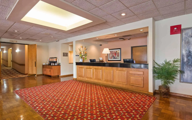 Best Western Hickory