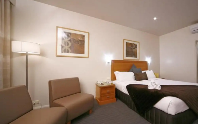 Best Western Wyndhamere Motel