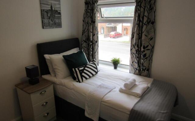 The Cambridge Suites -Tas Accommodations