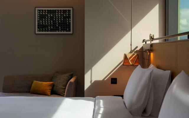 Hotel Resonance Taipei, Tapestry Collection by Hilton