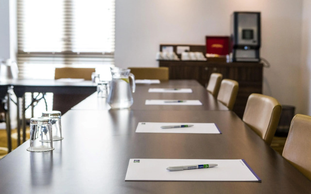 Holiday Inn Express Colchester by IHG
