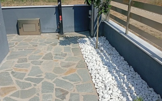 Nea Vrasna Sun House