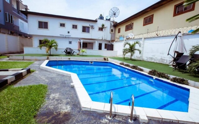 Stunning 2-bed Apartment in Lagos