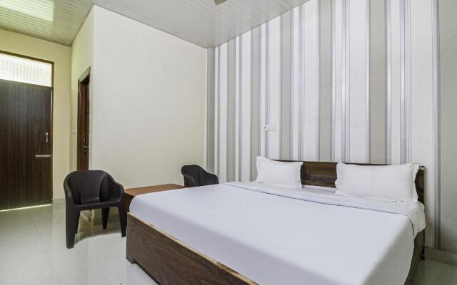 Collection O 82936 Hotel The Park