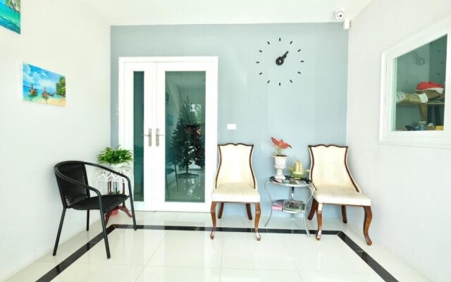 Living at Sphere Apartment