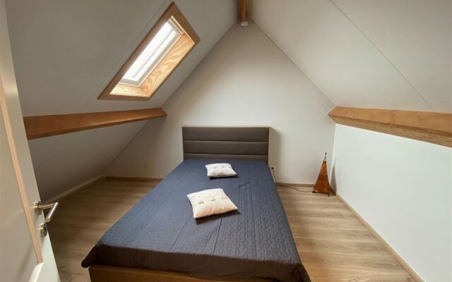 Cozy Polder House Near Koksijde