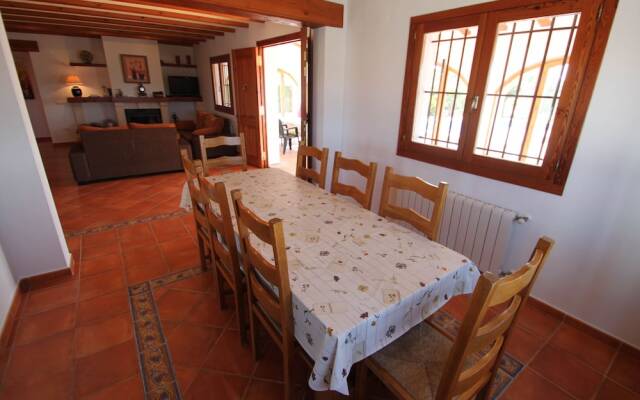 Finca Pepa - beautiful little house in pretty grounds with lovely views in Benissa