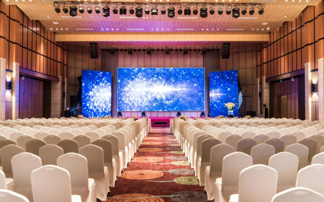 Muong Thanh Luxury Da Nang Hotel