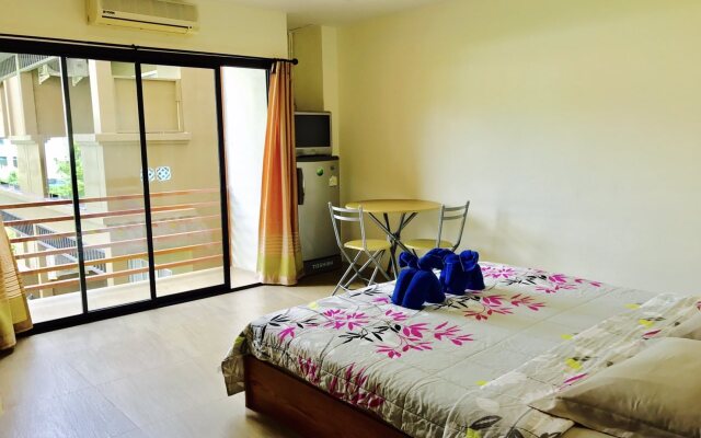 Ban Patong Residence