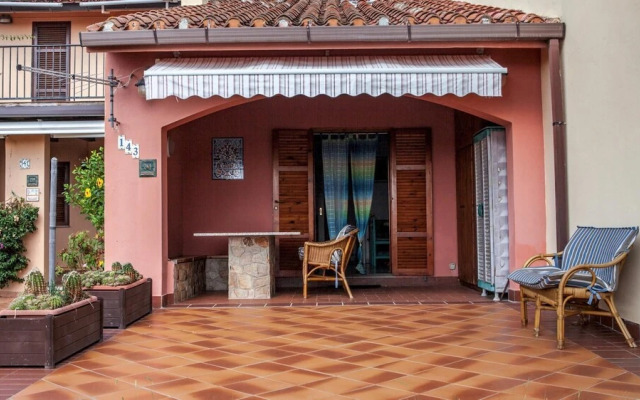 Villa 50 Metri Spiaggia Ottiolu Rea1