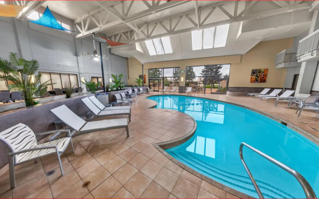 DoubleTree by Hilton Hotel Salt Lake City Airport