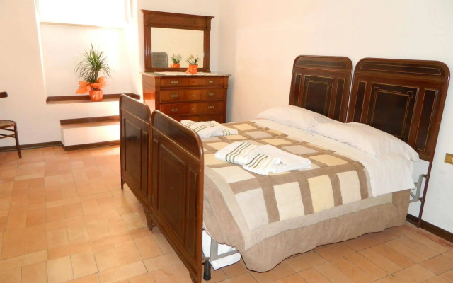 VISIT ARCEVIA Appartamenti Casa Vacanze Albergo Diffuso