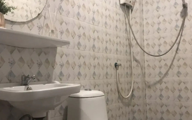 Neutron Bungalow
