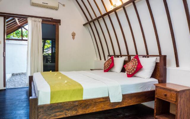 Gili Turtle Beach Resort