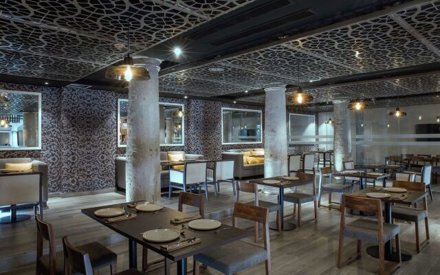 Hotel Indigo Guadalajara Expo by IHG