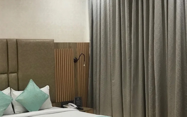 OYO 8656 Hotel Nataraj