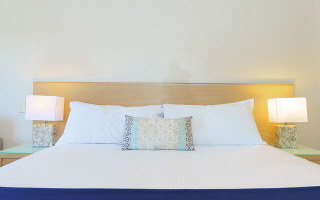 Terrigal Sails Serviced Apartments