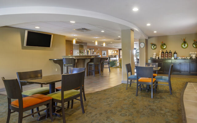 Comfort Suites Knoxville West - Farragut