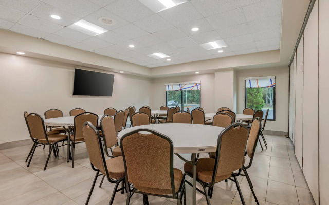 Comfort Inn & Suites Clemson - University Area