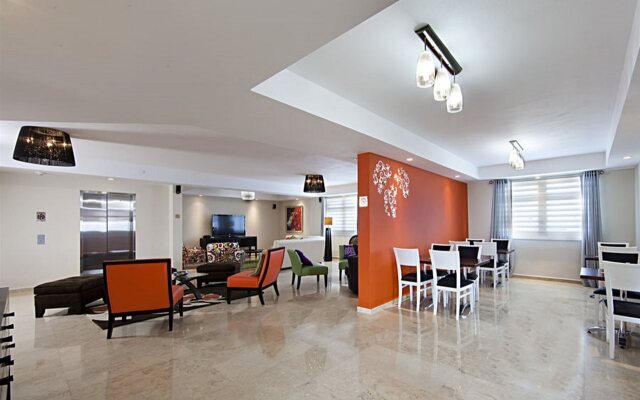 Ciqala Suites Hotel