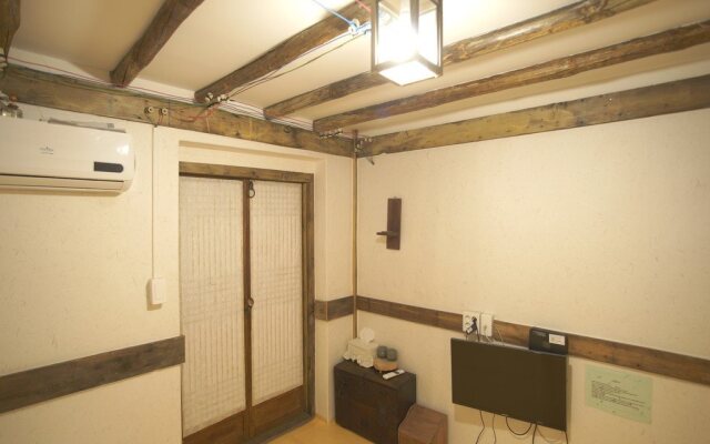 Nokwon Hanok Guesthouse