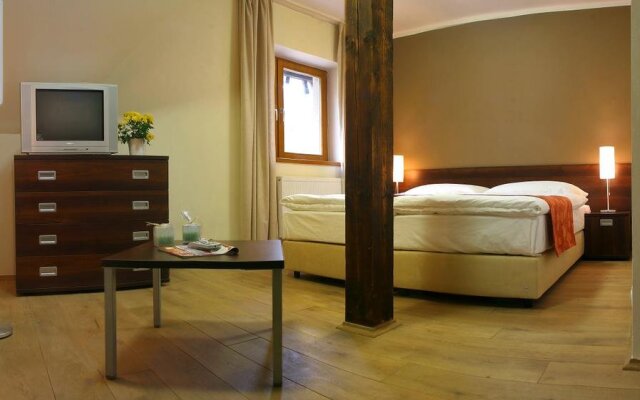 maringotka Aluna - České Švýcarsko