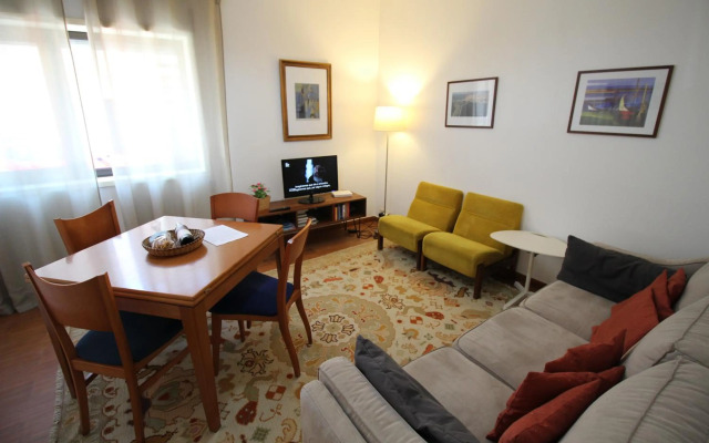 Quiet and Central Apartment