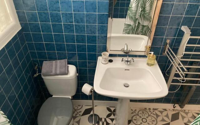 Studio avec grande terrasse et jardin privatif au Pyla