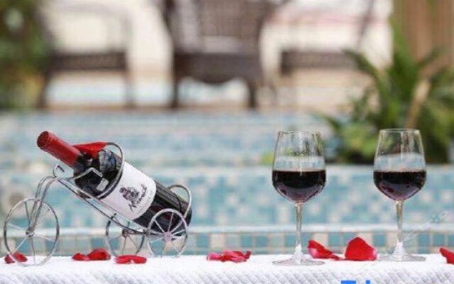 Hometown Lotus Hotel