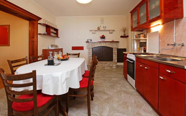 Unique seaside villa with pool