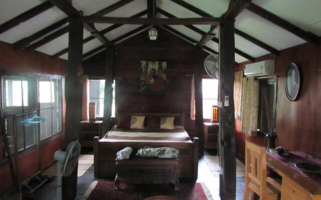 Teak House Chiang Mai