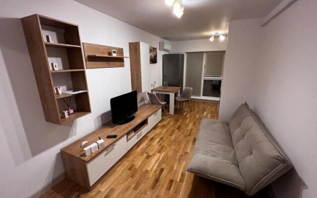 2 rooms apartment Airy & Bright