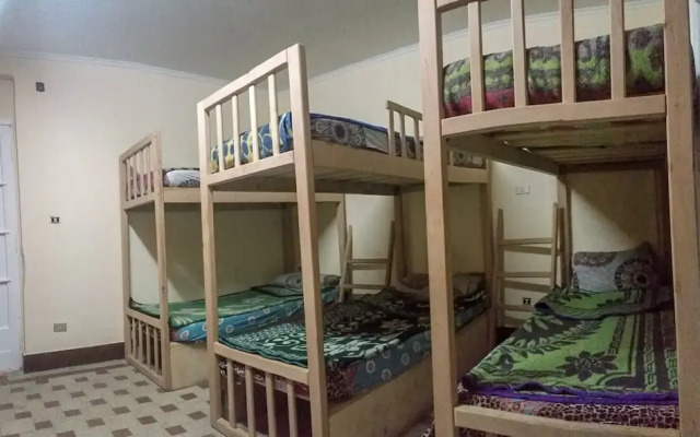 Castle Hotel - Hostel
