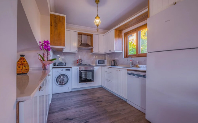 Myra Villa 1