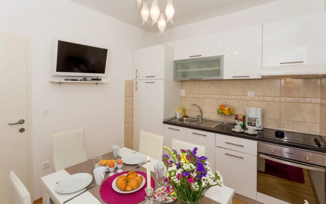Ante apartments