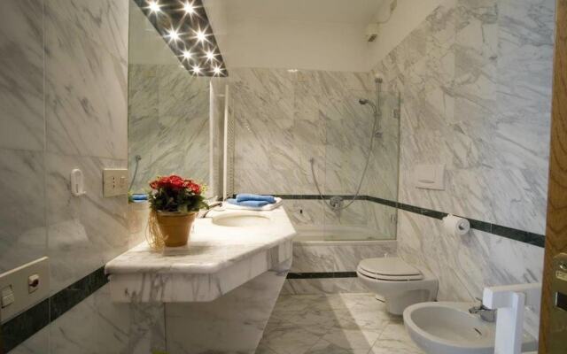 Lake Lugano 1 bed Apartment With Balcony