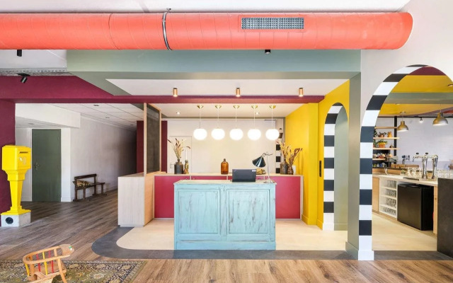 greet Hotel Massieux Lyon Nord